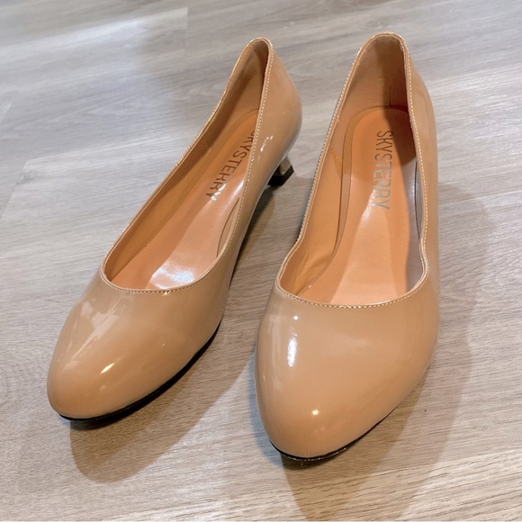 Skysterry Nude Patent Heels - Picture 2 of 10